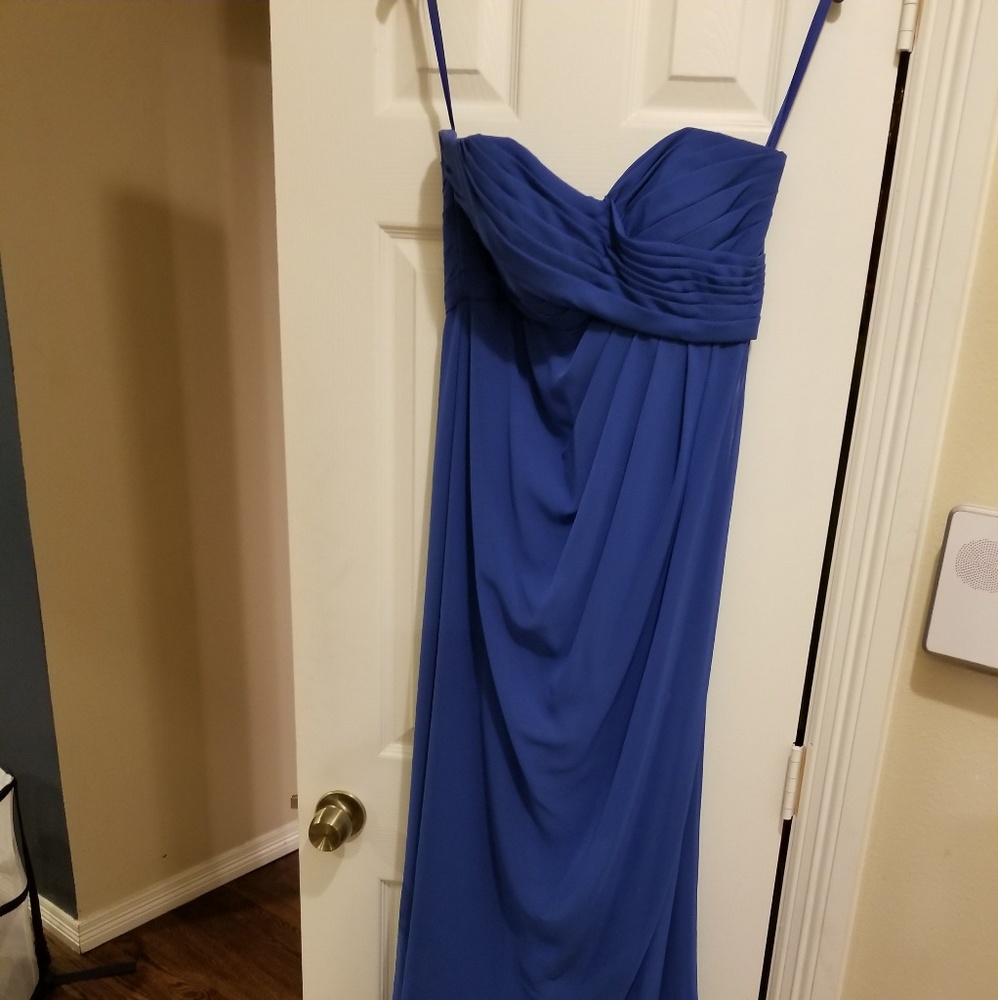 Blue sweetheart full length bridesmaid/prom dress